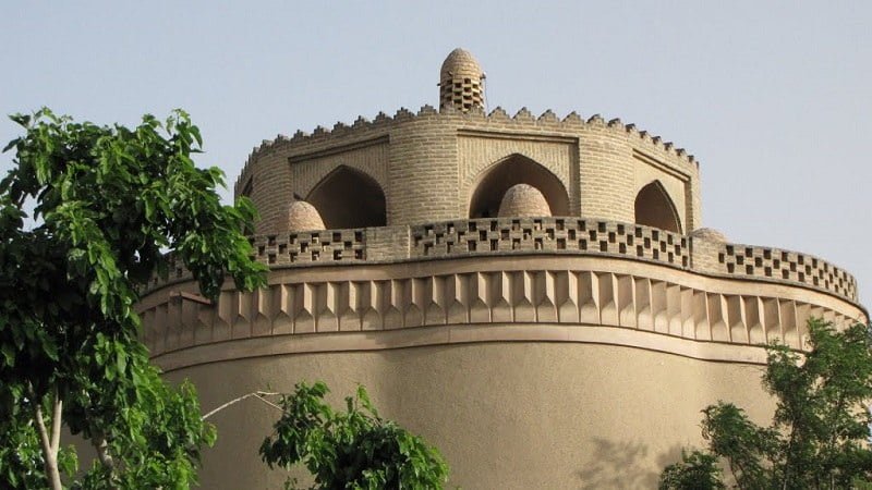 برج کبوتر مرداویج جاهای دیدنی اصفهان (100 جاذبه گردشگری اصفهان)