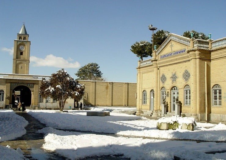 موزه خاچاطور گساراتسی از جاهای دیدنی اصفهان جاهای دیدنی اصفهان (100 جاذبه گردشگری اصفهان)